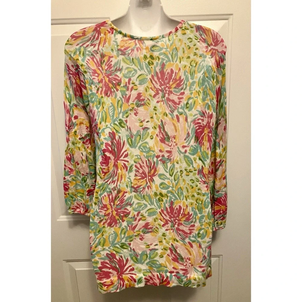 Lilly‎ Pulitzer Colorful Floral Pink Top Blouse Shirt Size M Medium Women’s